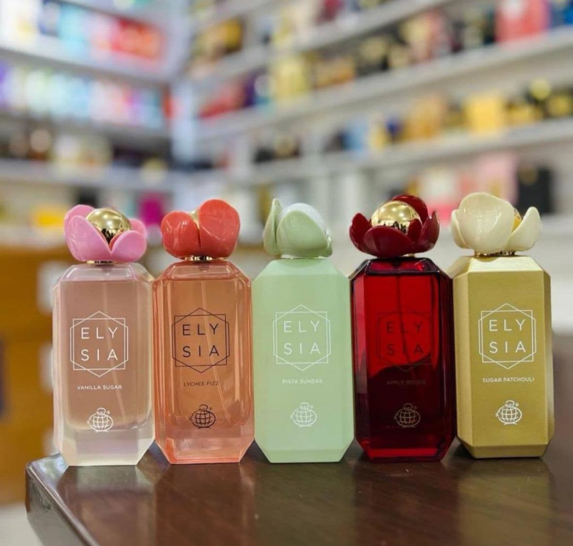 Coffret Elysia — Collection 5 Eaux de Parfum (Vanilla Sugar, Lychee Fizz, Pista Sundae, Apple Rouge, Sugar Patchouli) 1